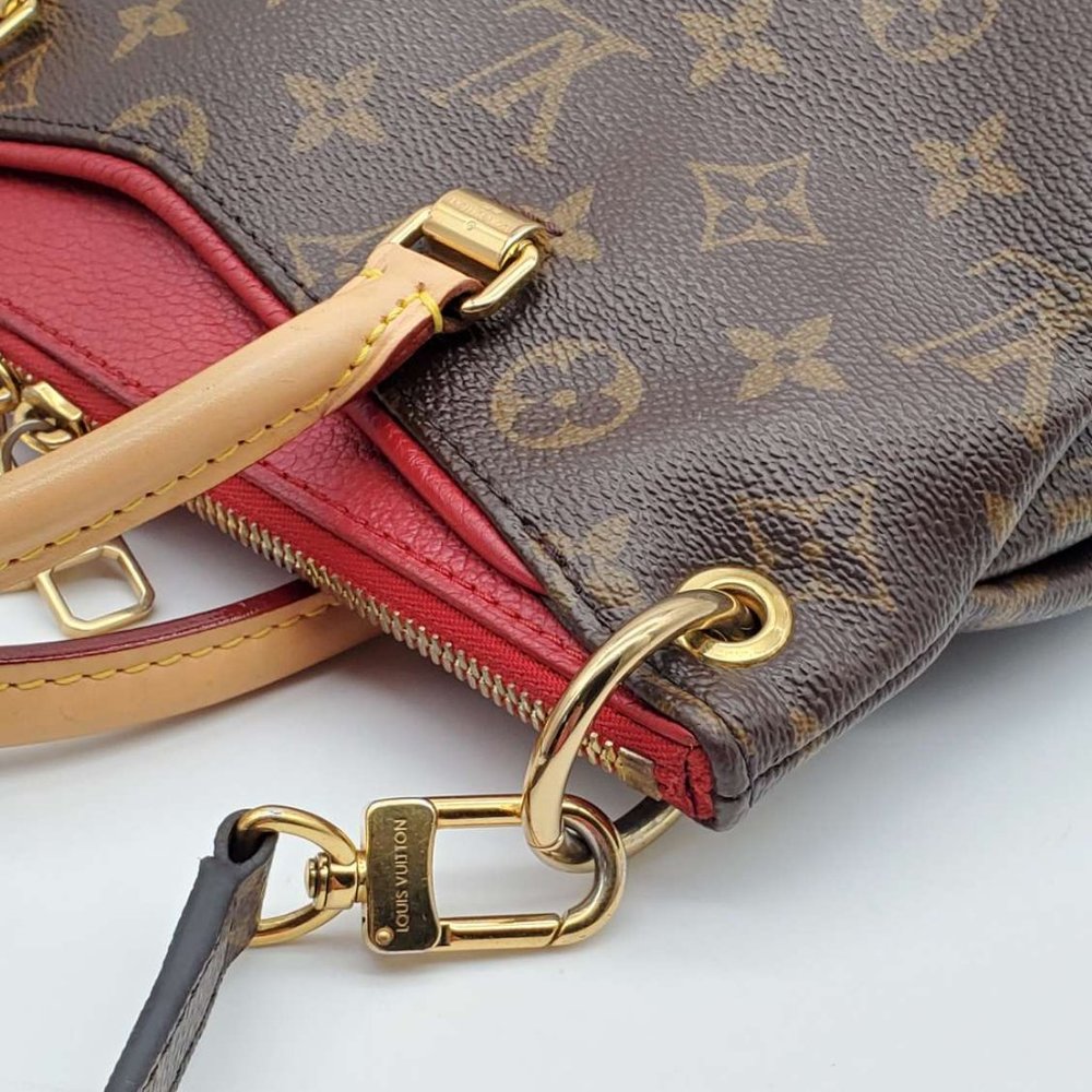 Louis Vuitton Pallas BB Monogram Shoulder Bag - Picture 9 of 16
